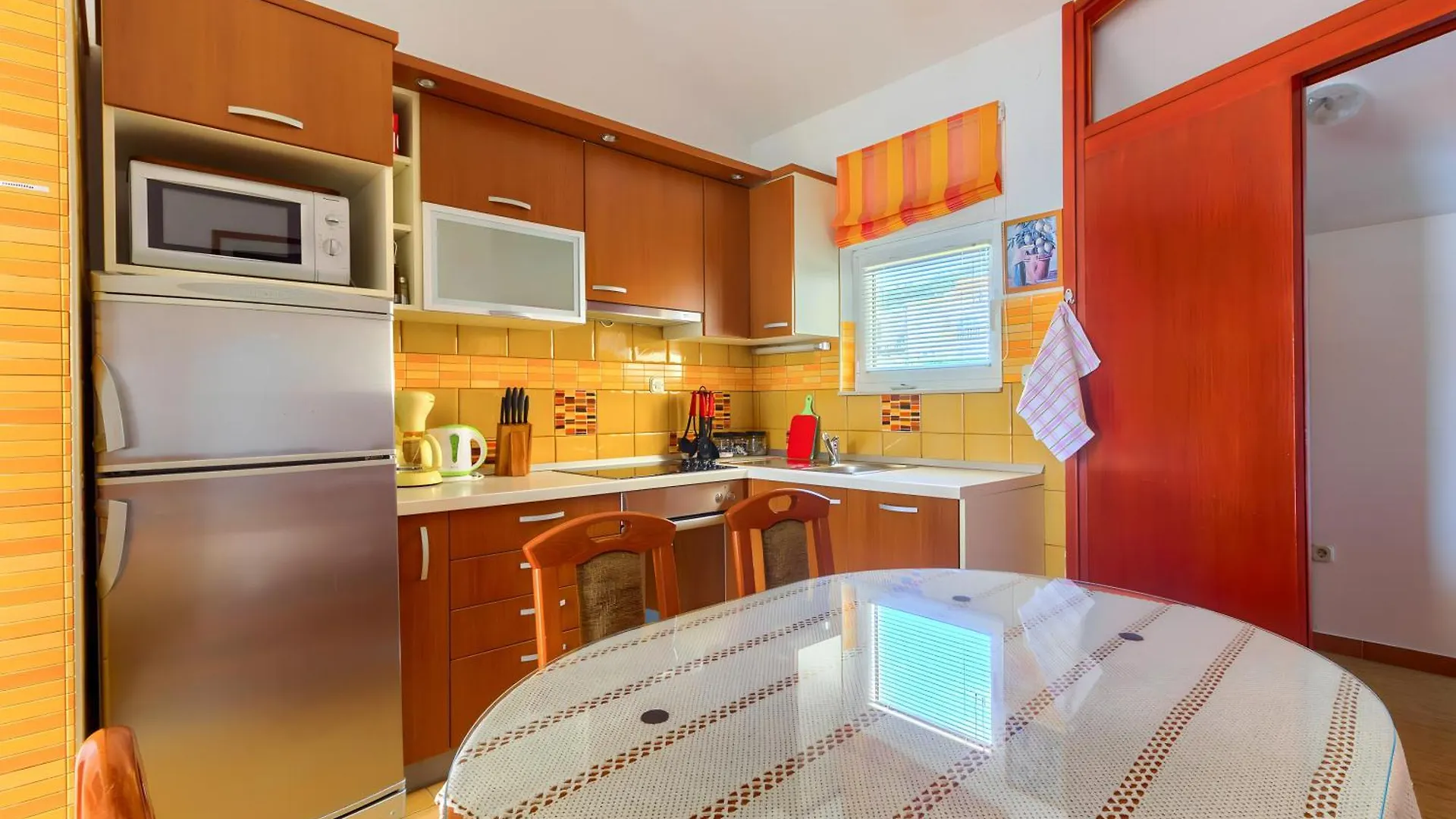 Villa Jela Trogir 0*,