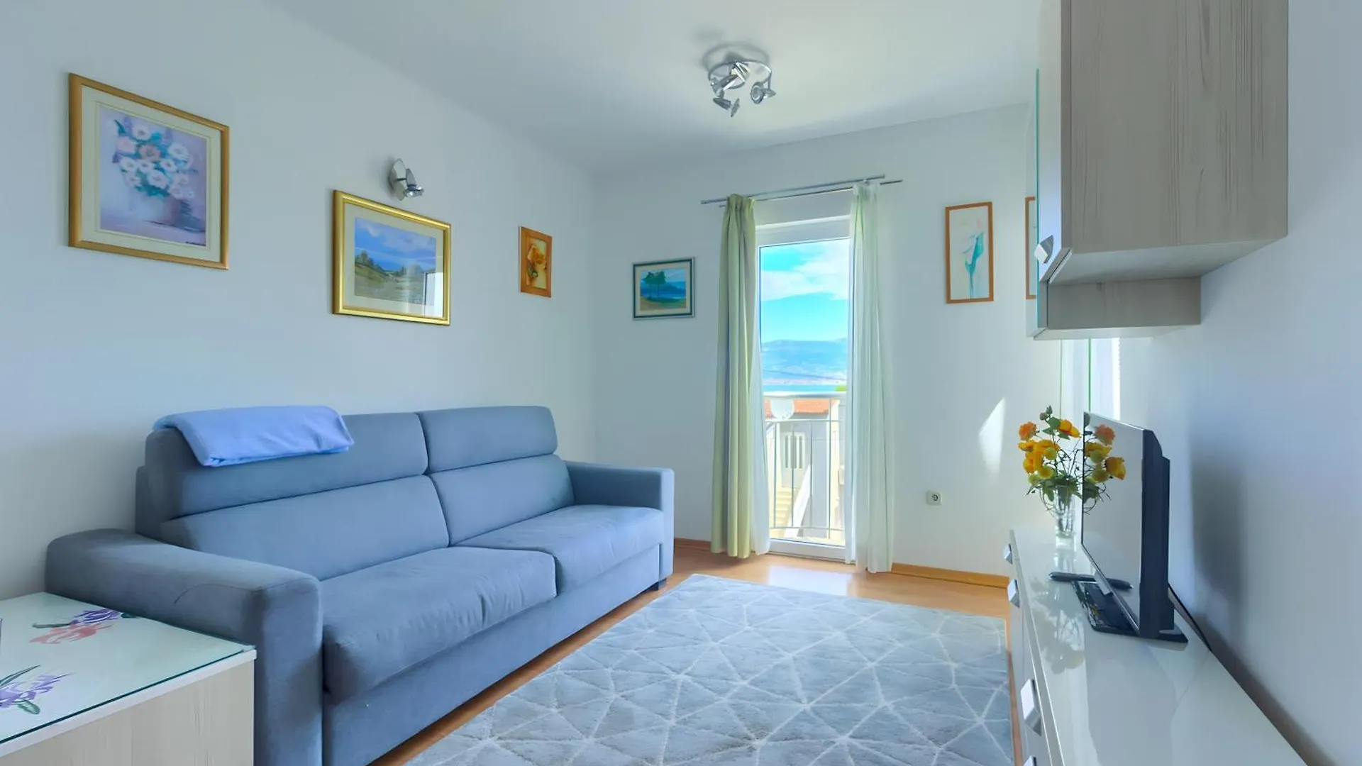 Villa Jela Traù 0*,